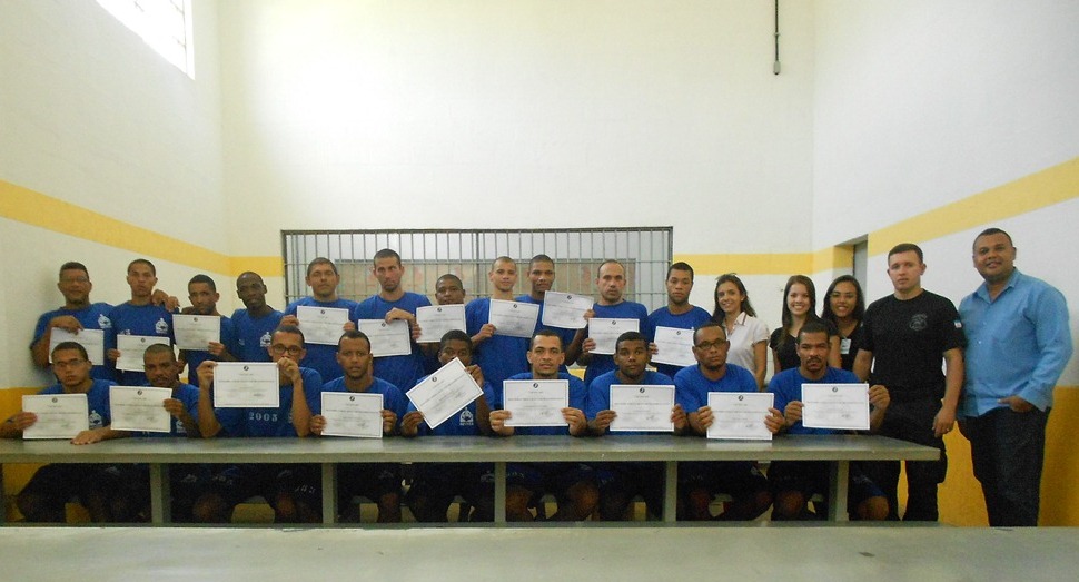 14-12 Encerramento tranca para rua (42)